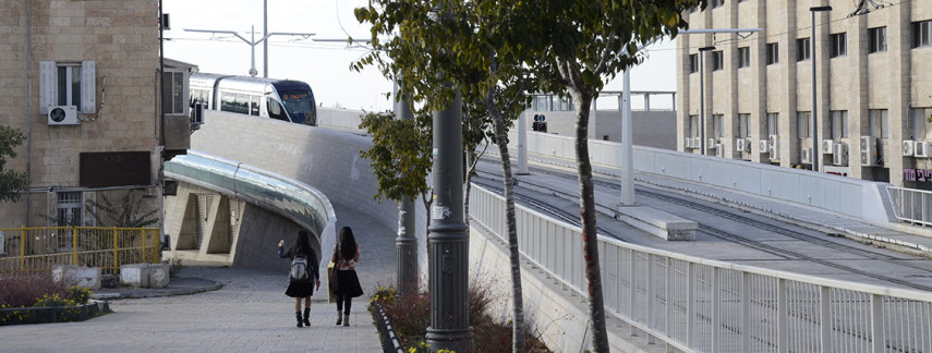 A Streetcar Named Desire.  A Journey through Yerushalayim/Jerusalem/Al-Quds